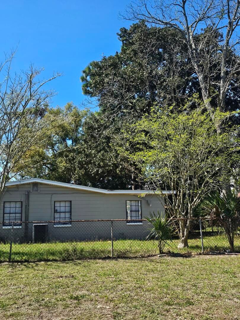 Jacksonville House: 3448 Inwood Circle E