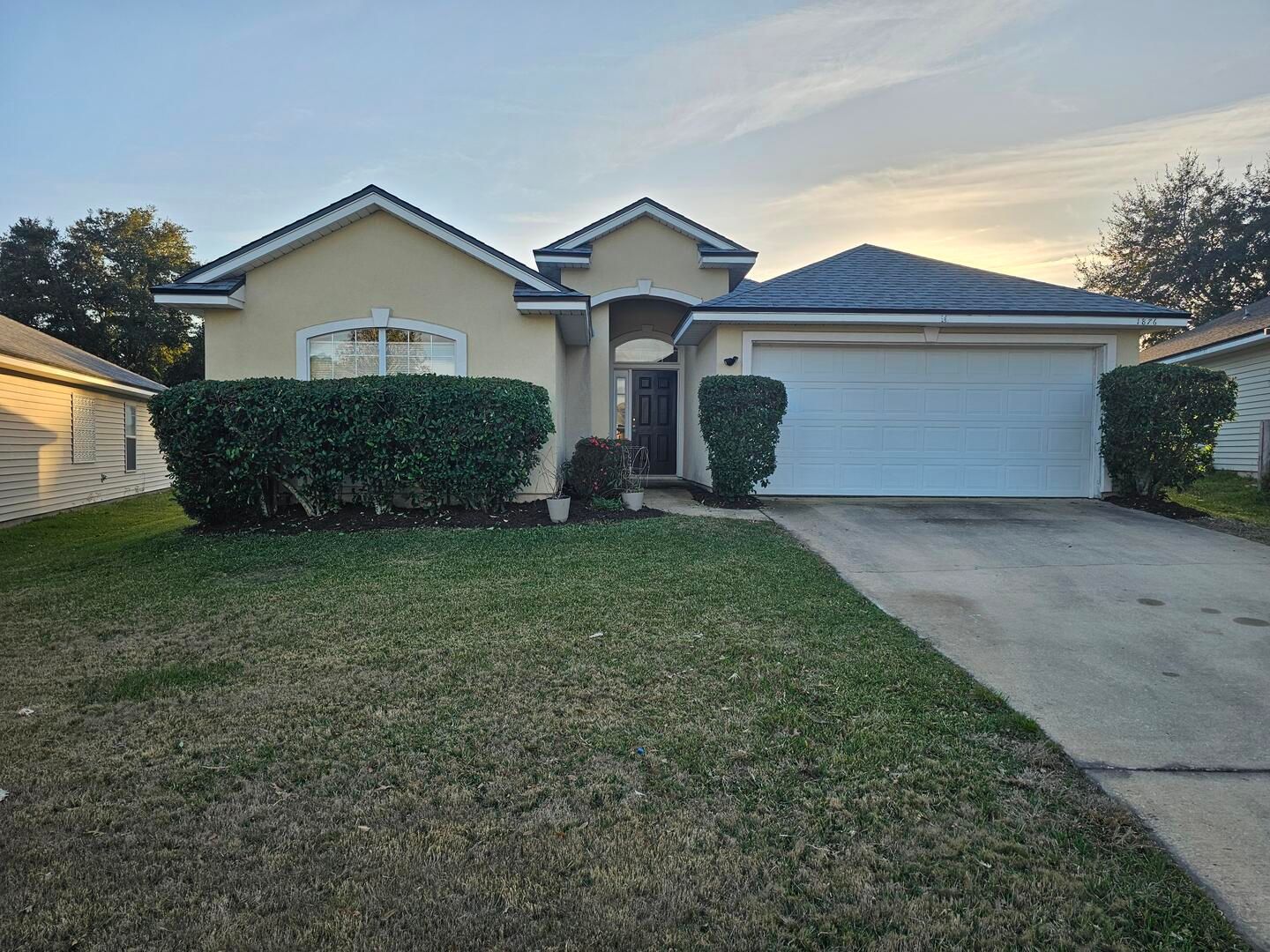 Green Cove Springs House: 1876 Creekview Dr