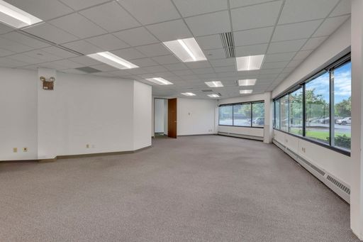 Suite 170 – photo 1