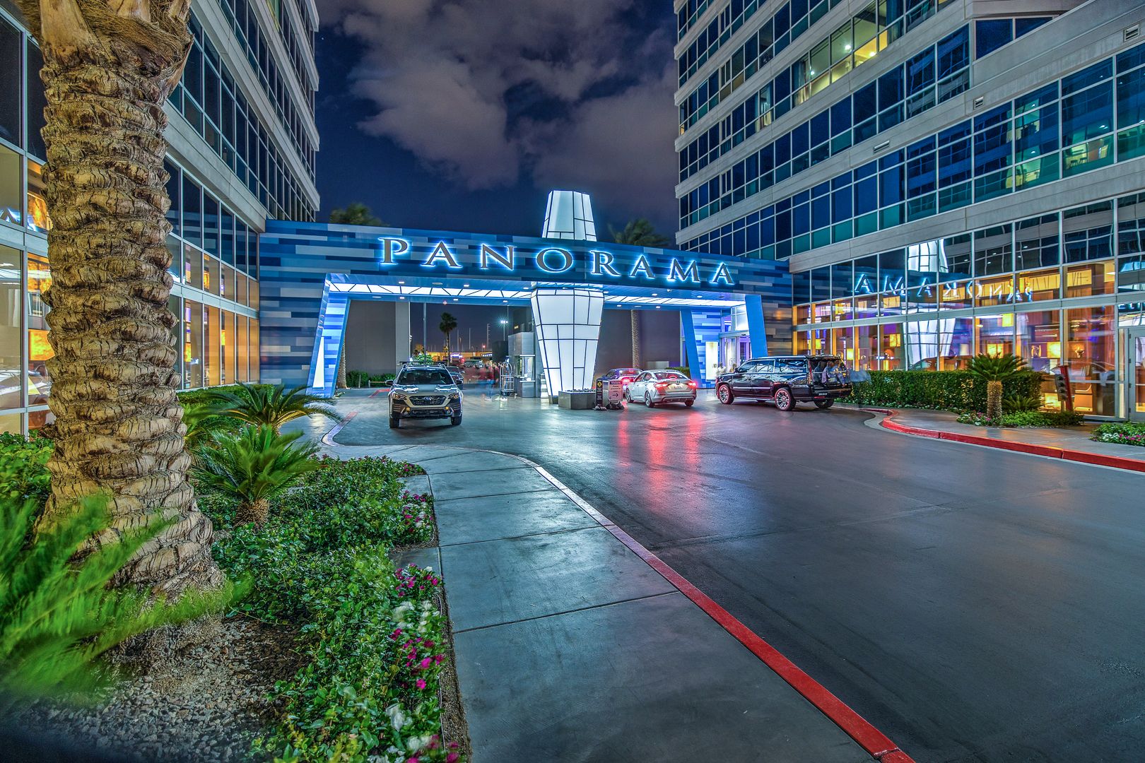 LAS VEGAS House: 4525 DEAN MARTIN #1010