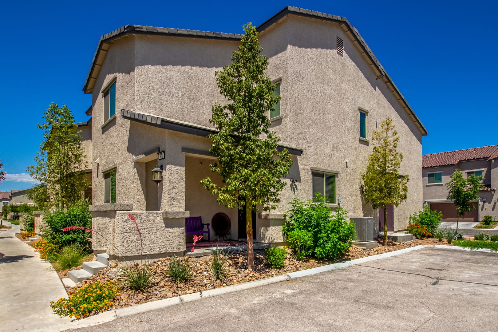 NORTH LAS VEGAS House: 825 STAR ESTATES AVE