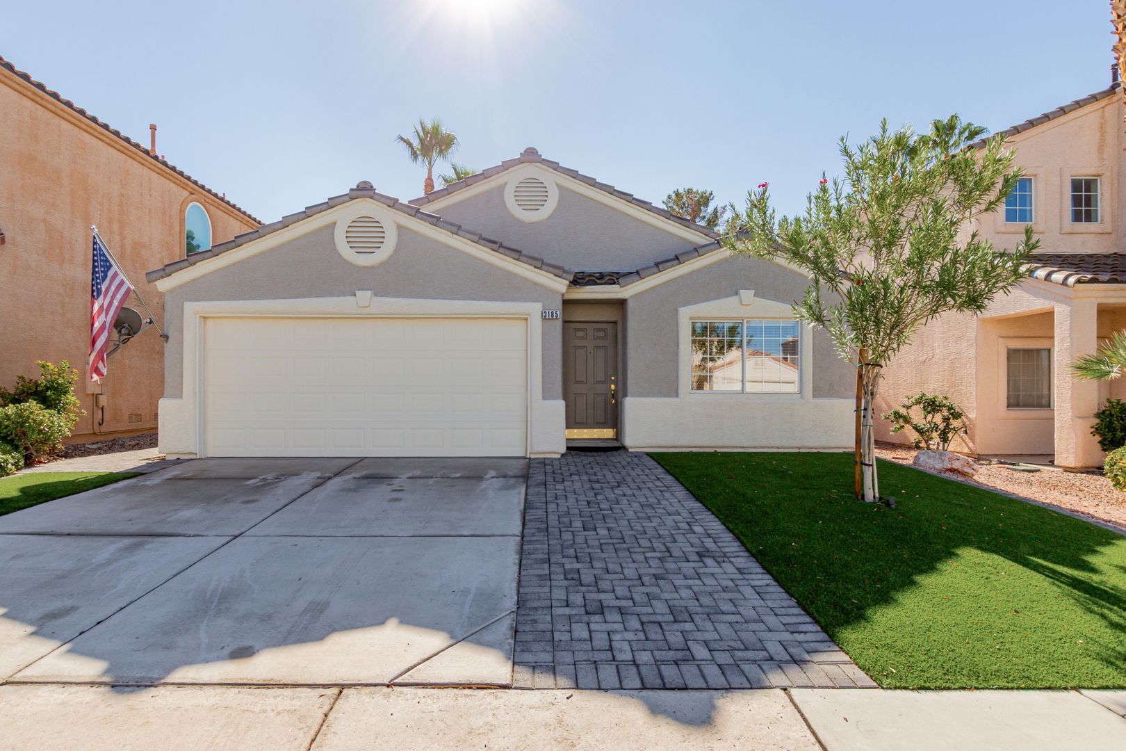 Henderson House: 3185 Dancing Hills Ave