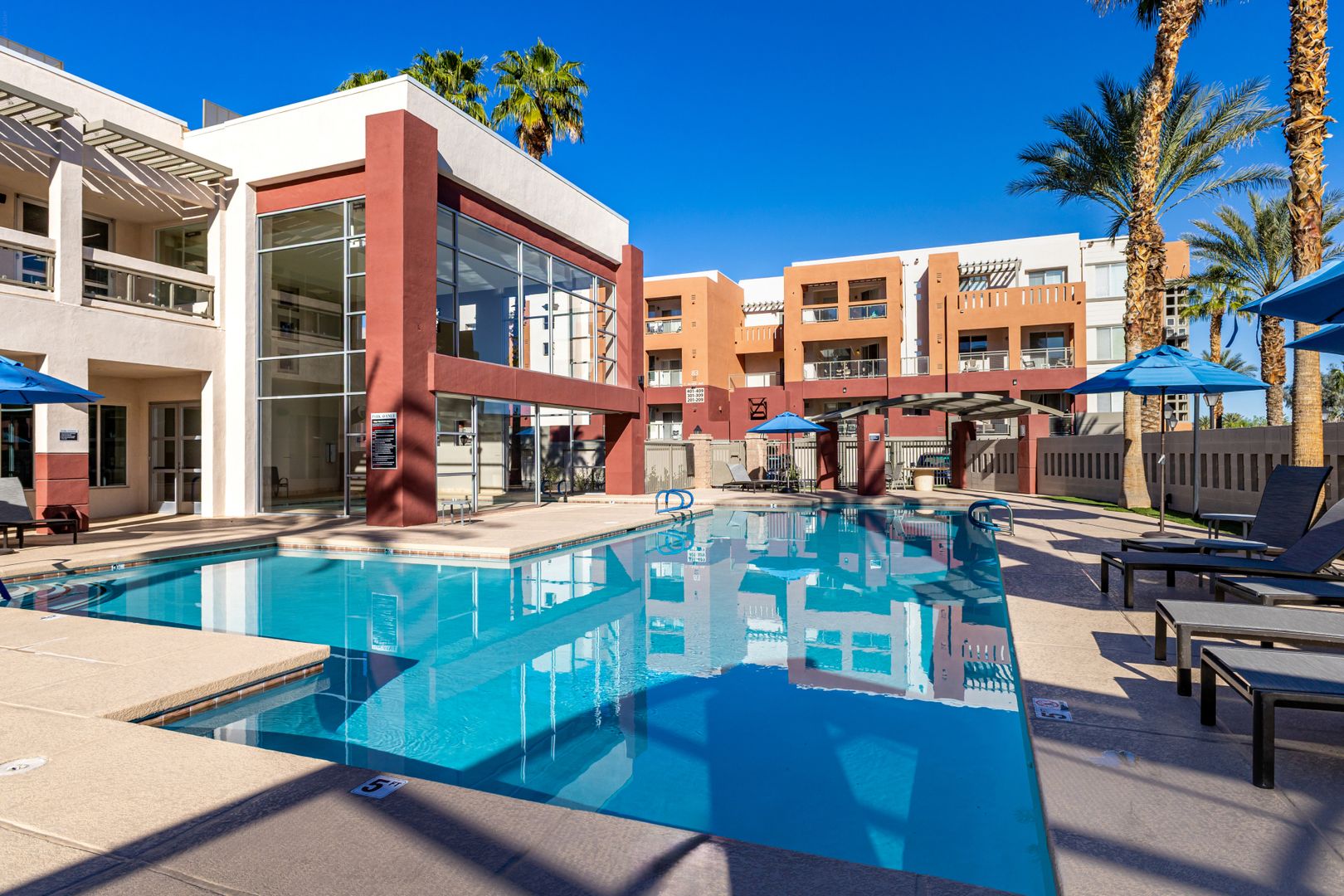 Las Vegas House: 63 E. AGATE AVE #301