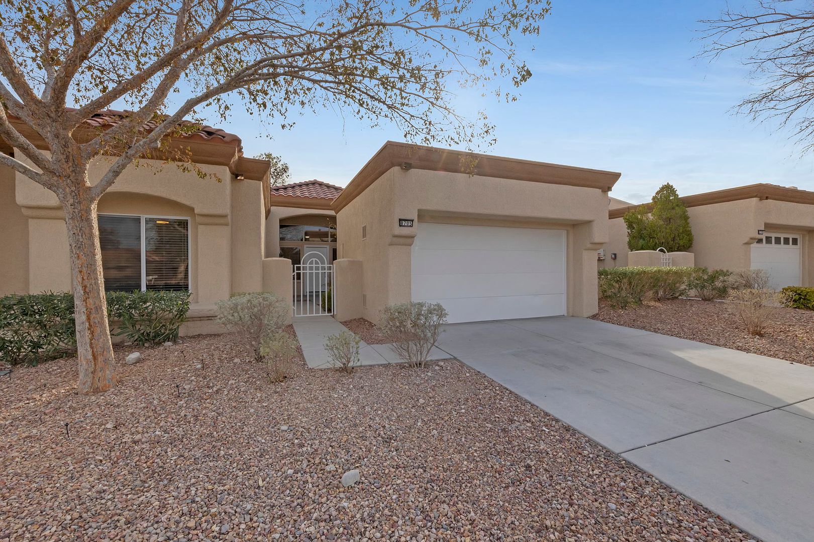 LAS VEGAS House: 8705 PRAIRIE HILL DR