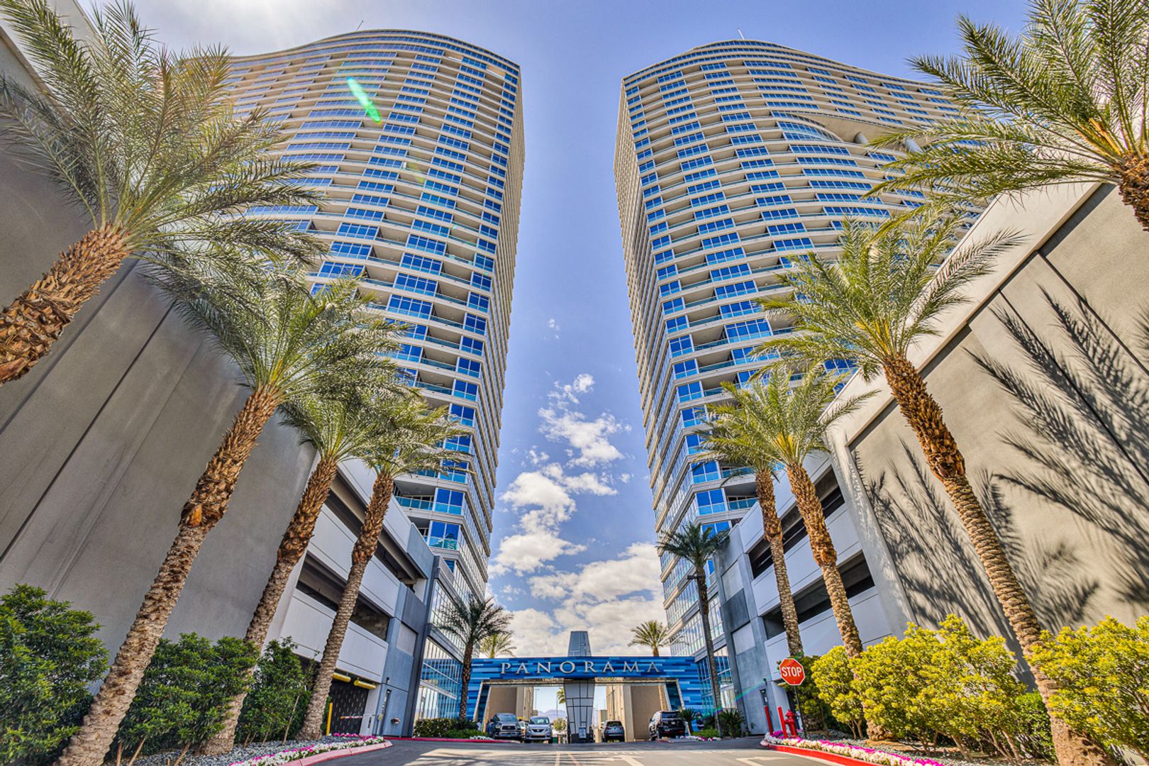 LAS VEGAS House: 4575 DEAN MARTIN #610