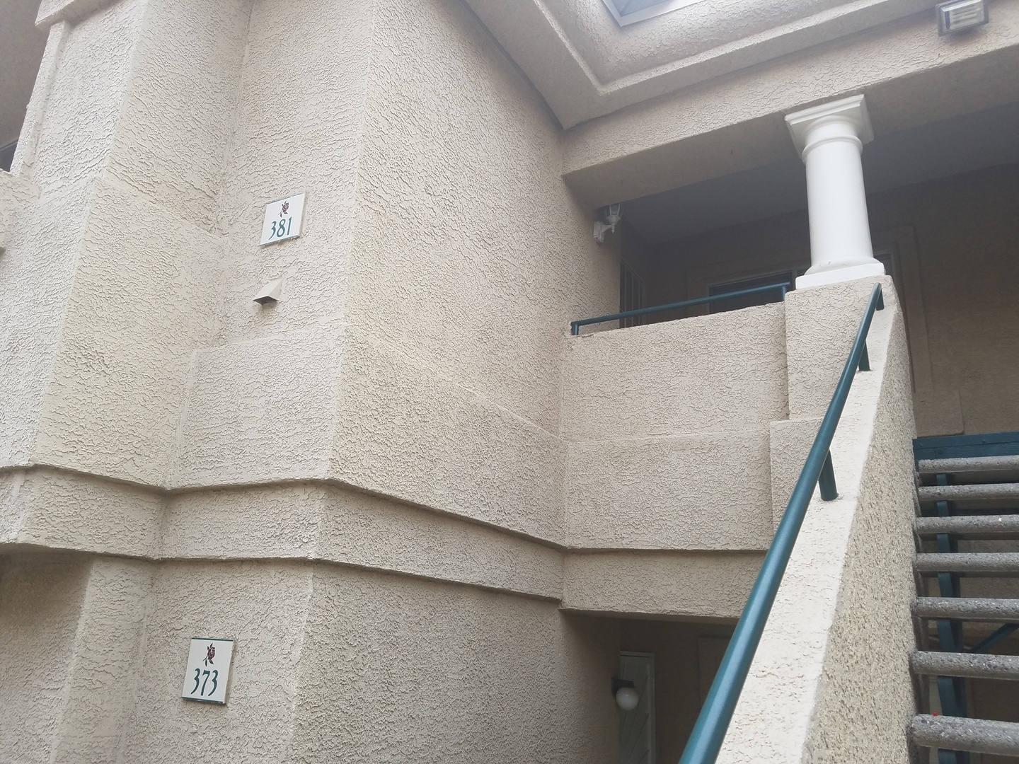 HENDERSON House: 381 MANTI PL