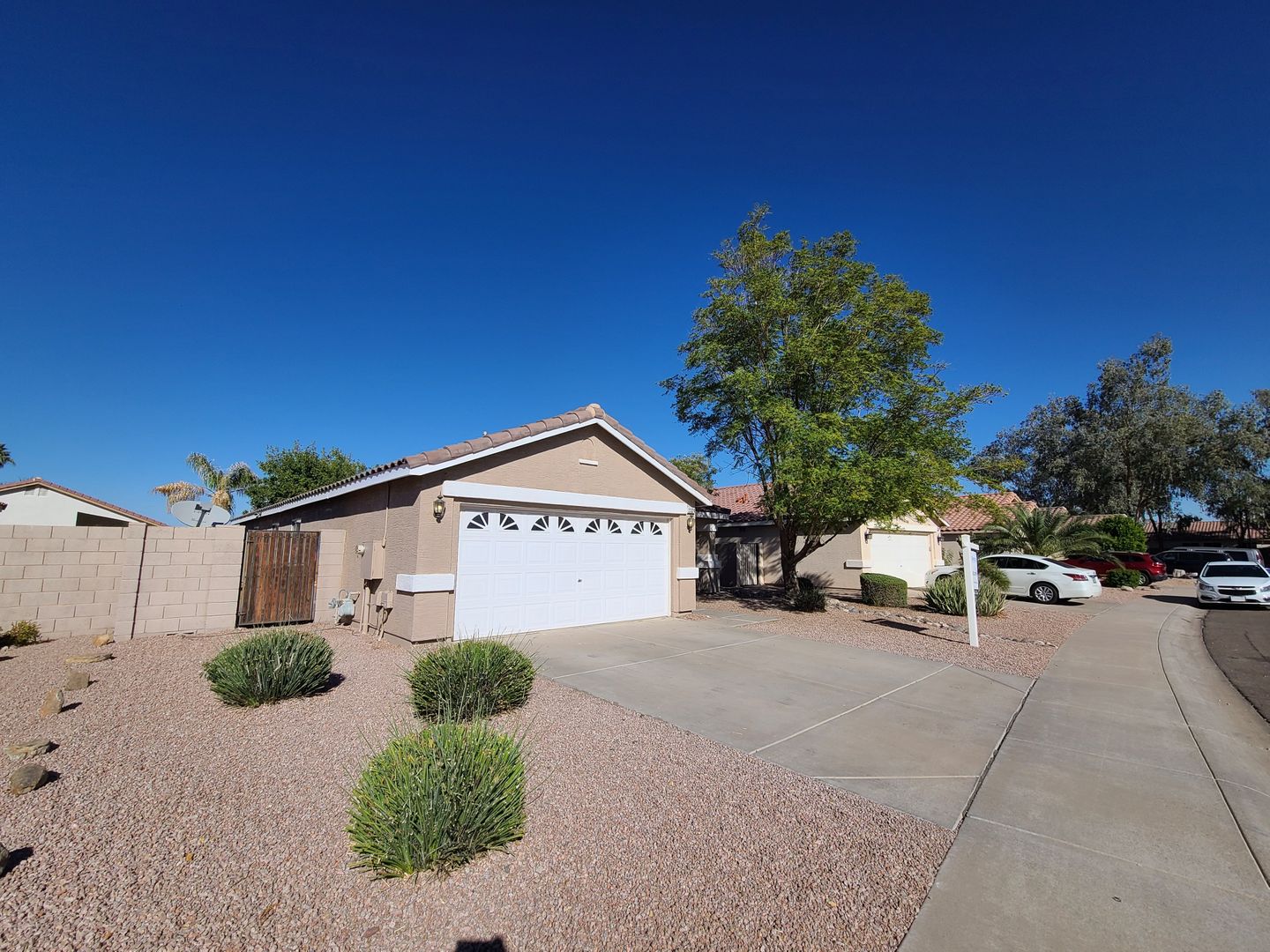 Chandler House: 2324 E Browning Place