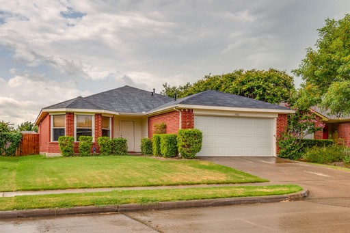 1561 Knottingham Drive – photo 1