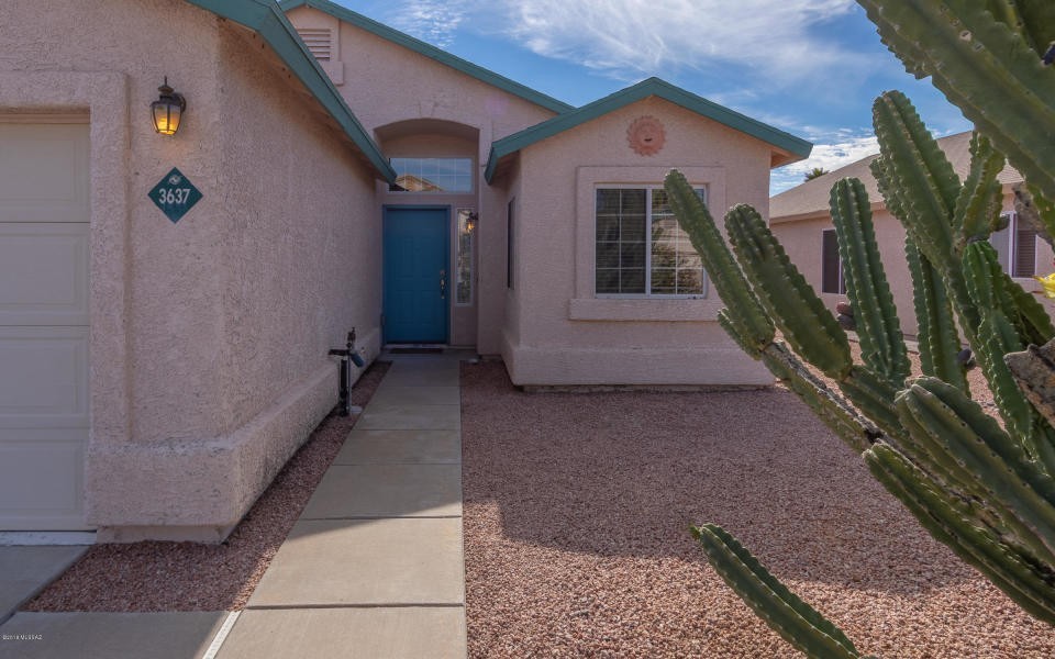 Tucson House: 3637 W Sundial Place