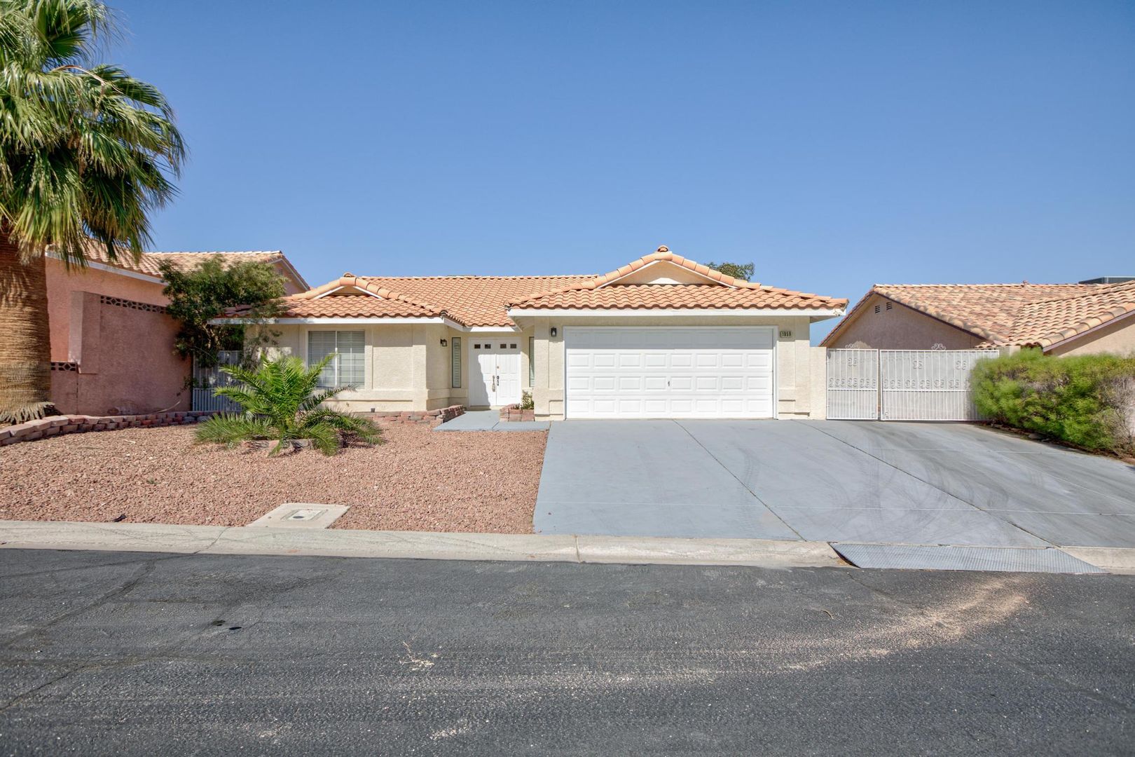 Las Vegas House: 1959 Racine Dr