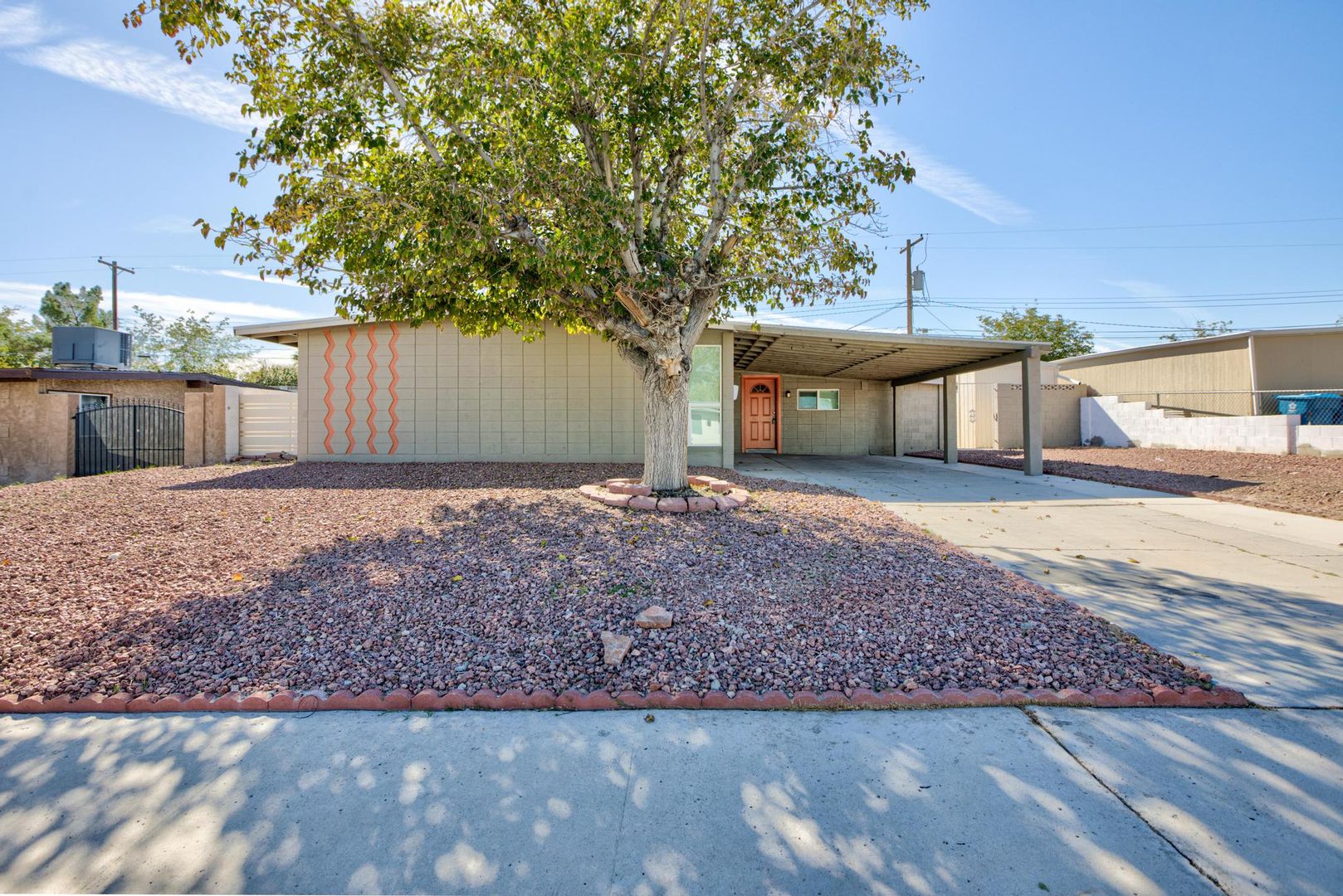 Las Vegas House: 1915 Balboa Ave
