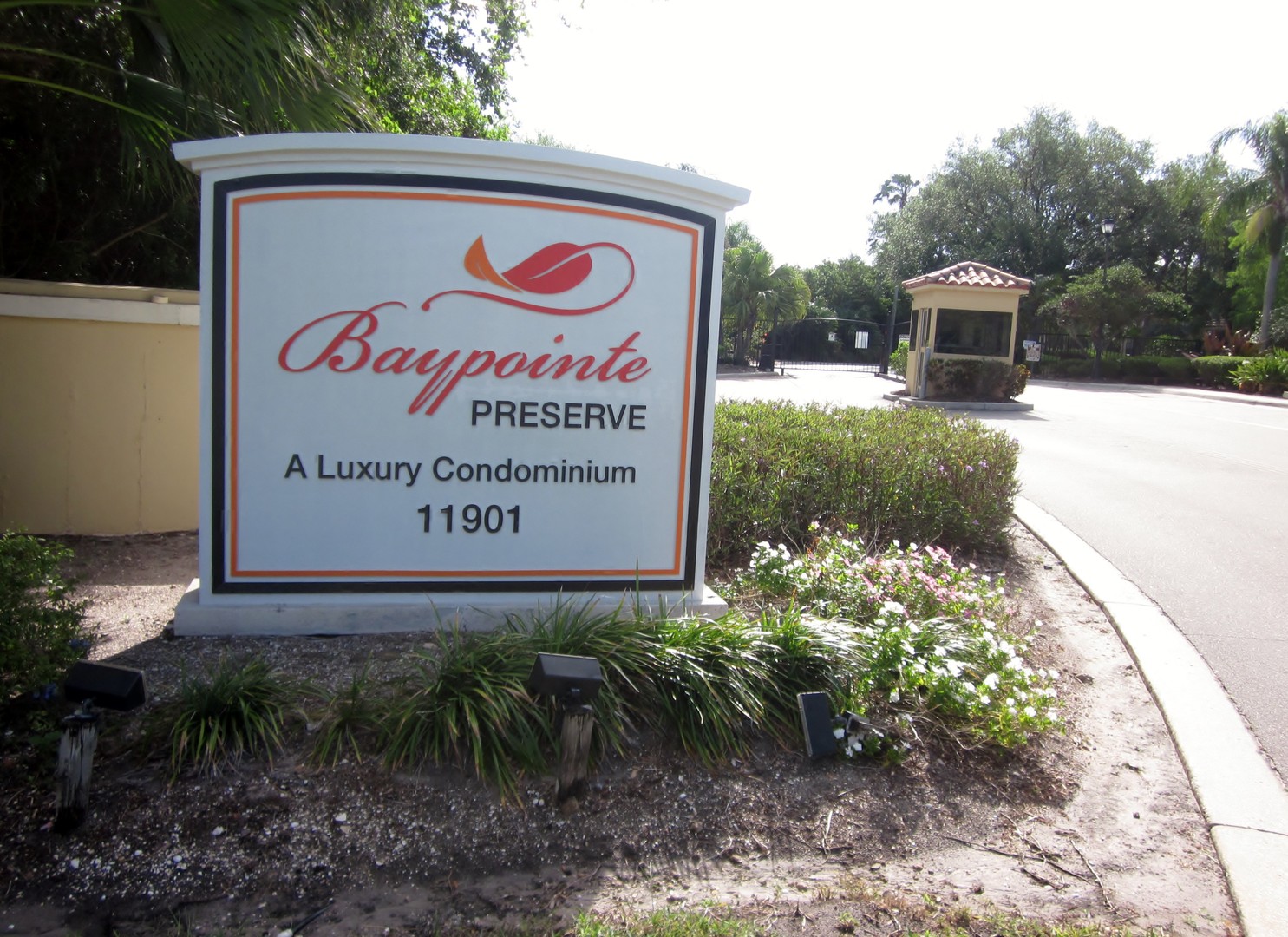 St Petersburg Condo: 11901 4th St N