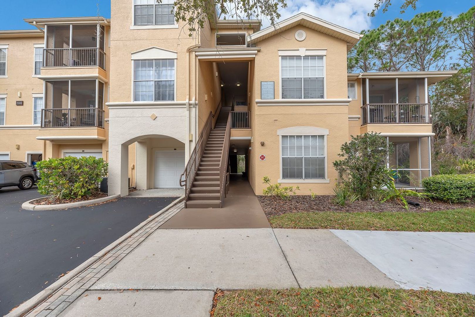 Tampa Condo: 5125 Palm Springs Blvd. #9205