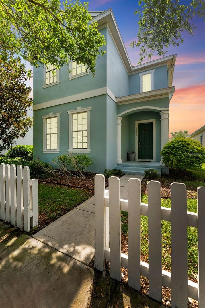 Riverview House: 6111 Hadley Commons Dr