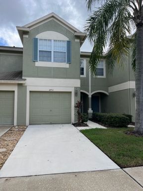 Beautiful Townhouse in Vista Cay – photo 1