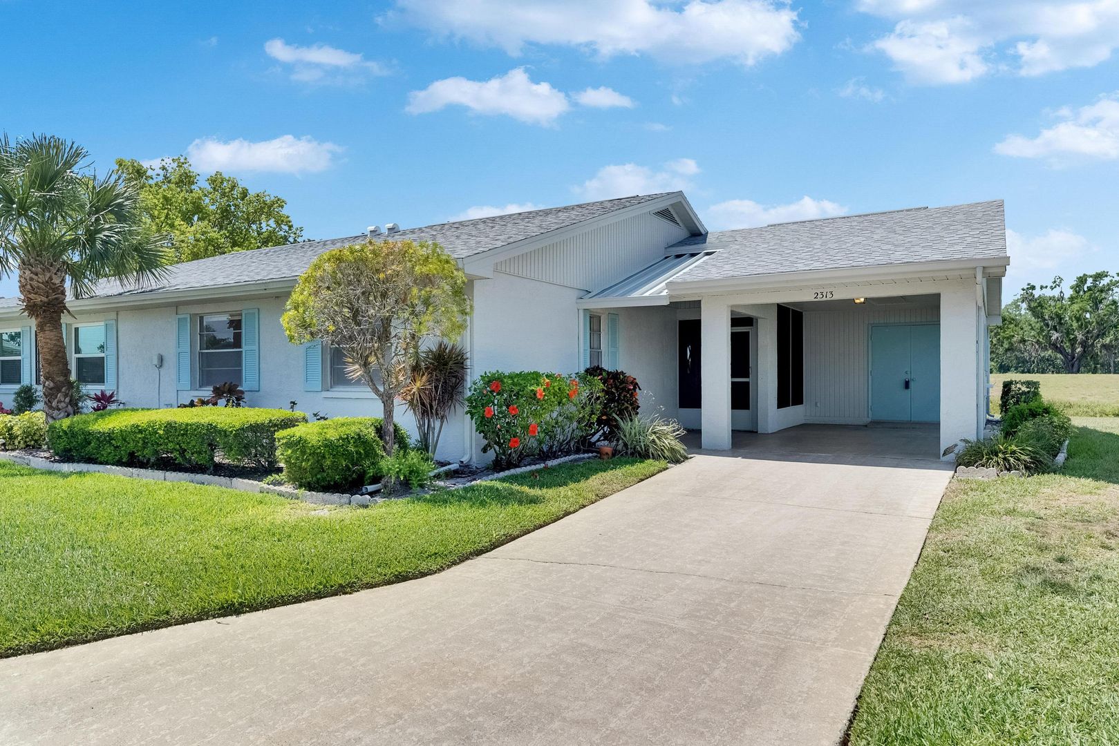 Sun City Center House: 2313 Grenoble Pl