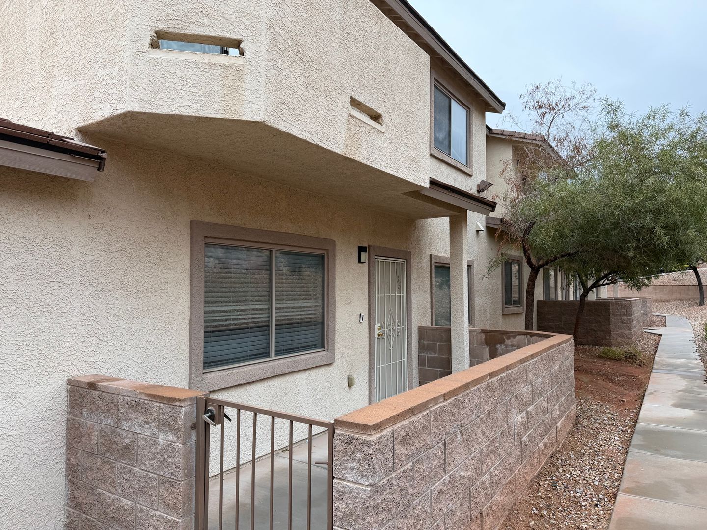 Las Vegas House: 2050 Los Feliz #135