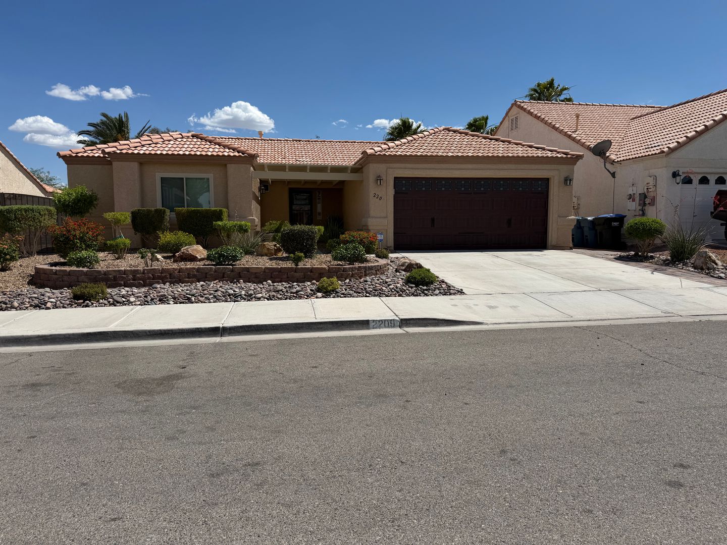 North Las vegas House: 2209 Sexton Ave