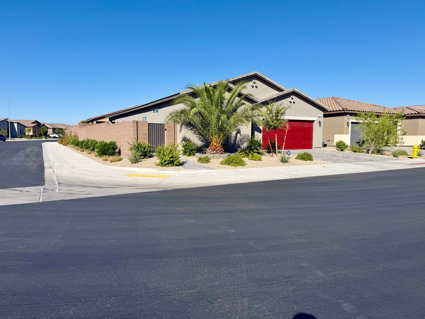 North Las Vegas House: 1671 Douglas Creek St