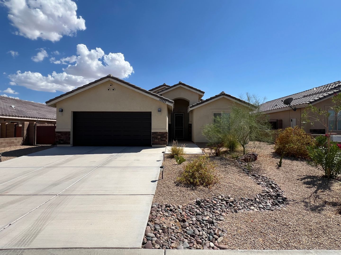 Yuma House: 12625 E. 48th Dr.
