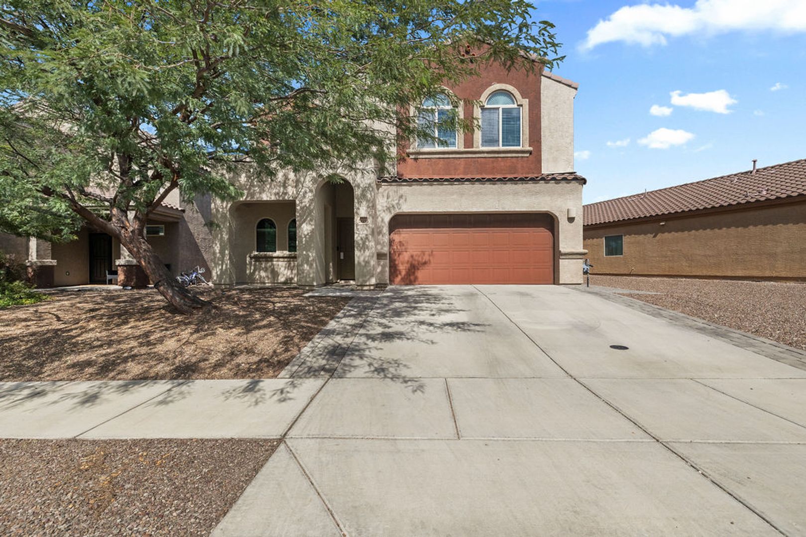 Vail House: 12255 E Becker Dr