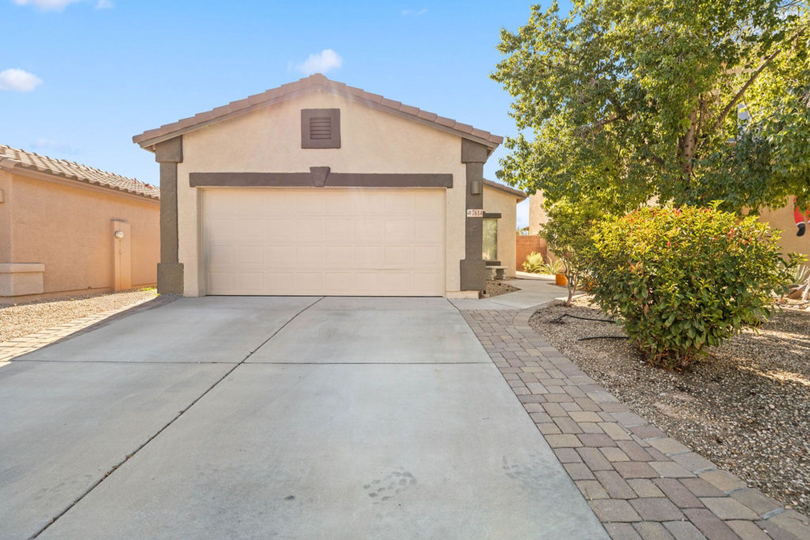 Tucson House: 7614 E Fair Meadows