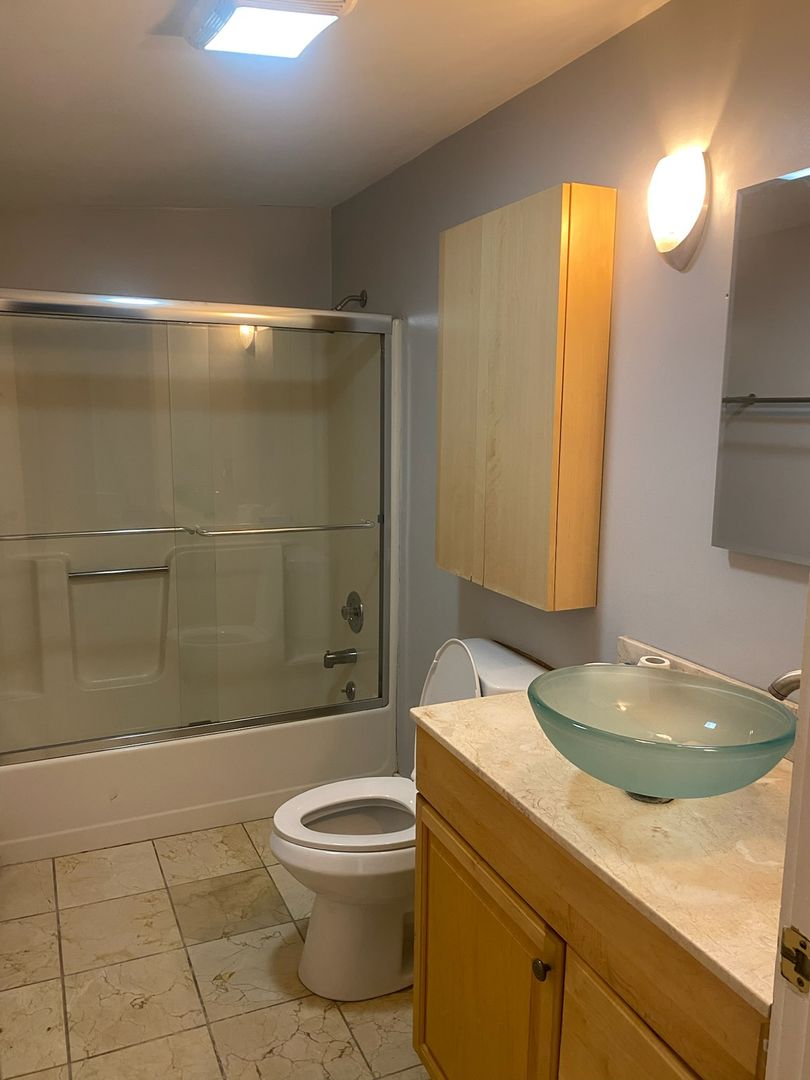 Portland Apartment: 8-12 Hanover St.