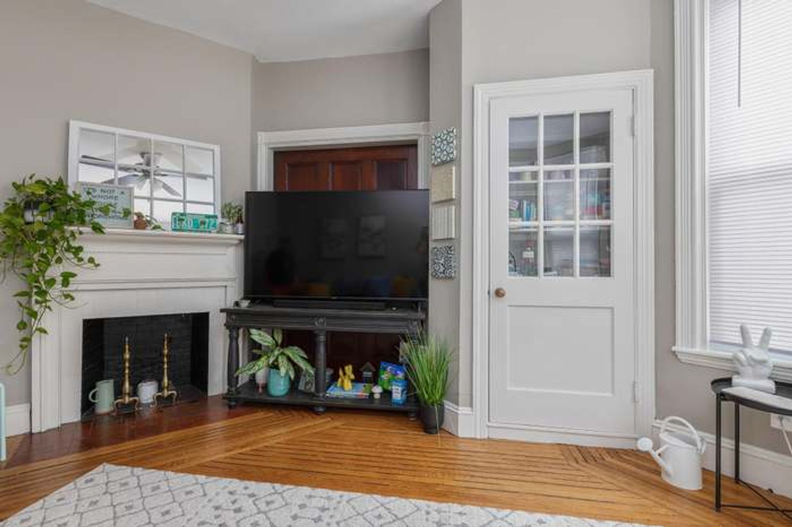 Portland Apartment: 531 Cumberland Ave