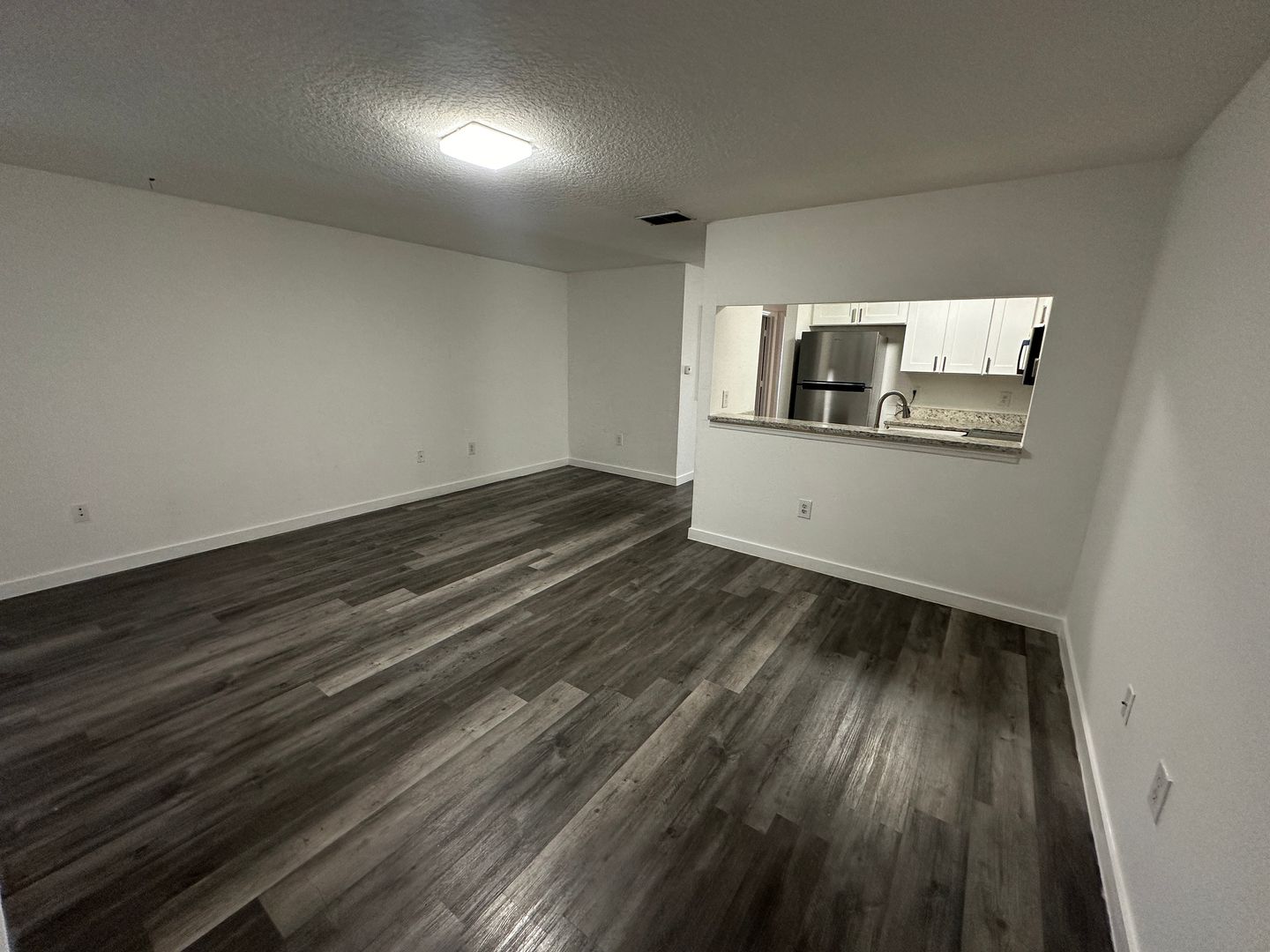 Tampa Apartment: 4824 E Busch Blvd