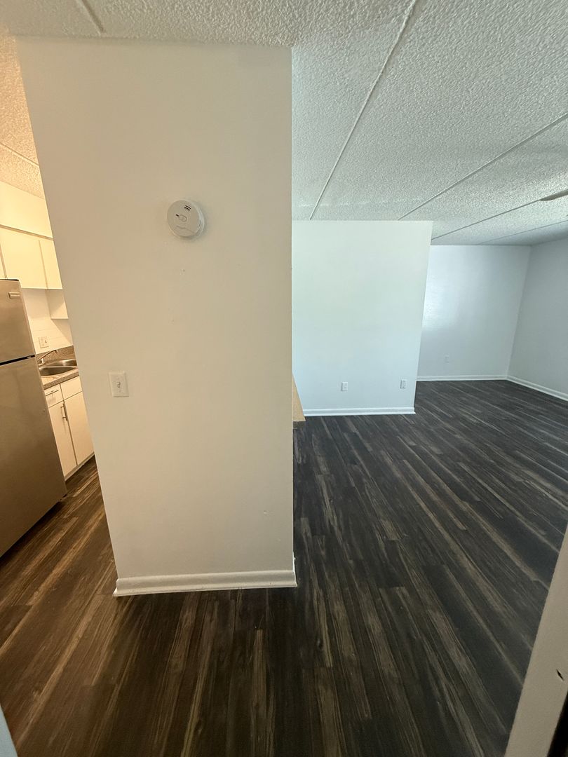 Tampa Apartment: 4824 E Busch Blvd