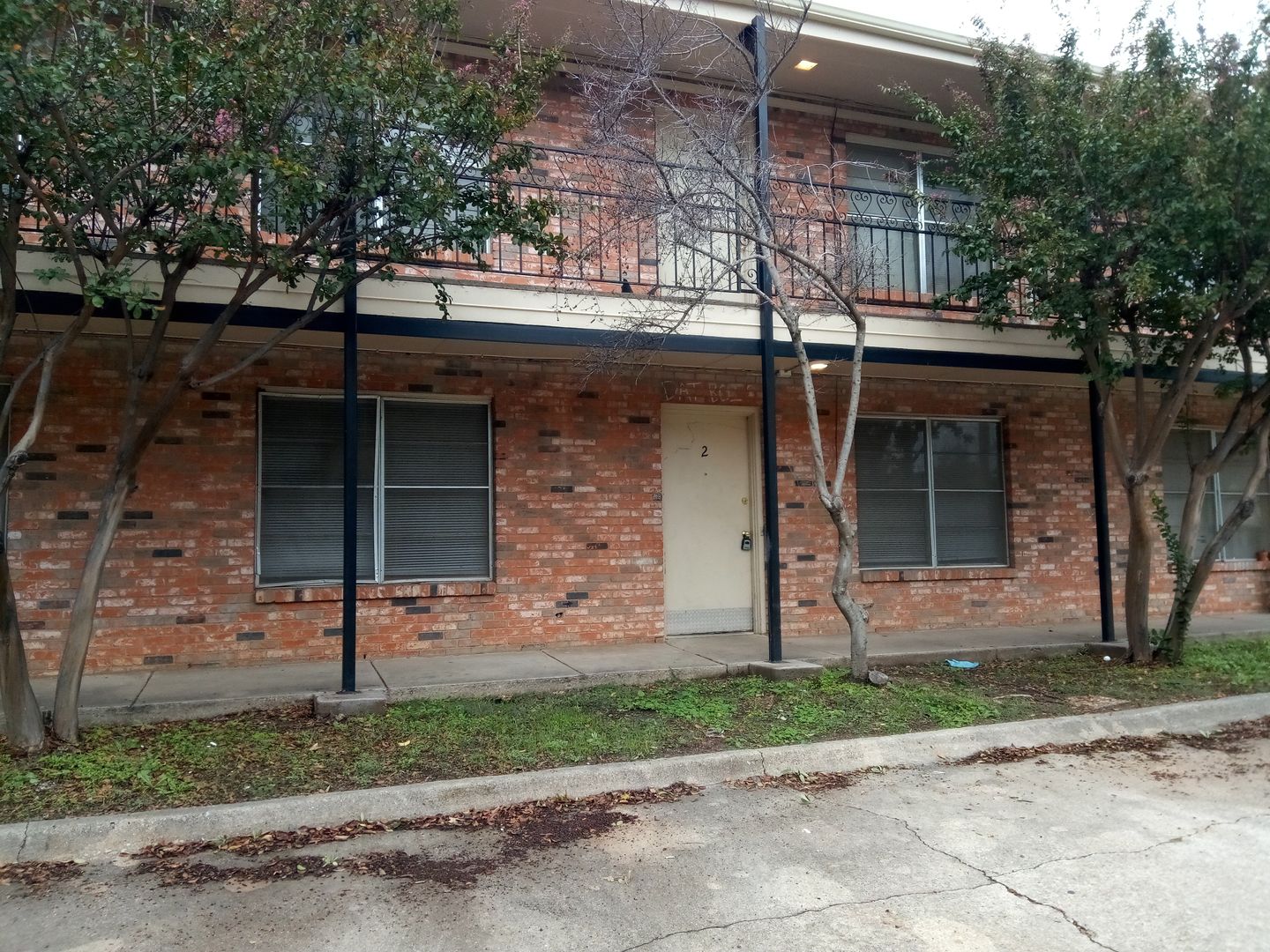 Denton Apartment: 802 West Oak