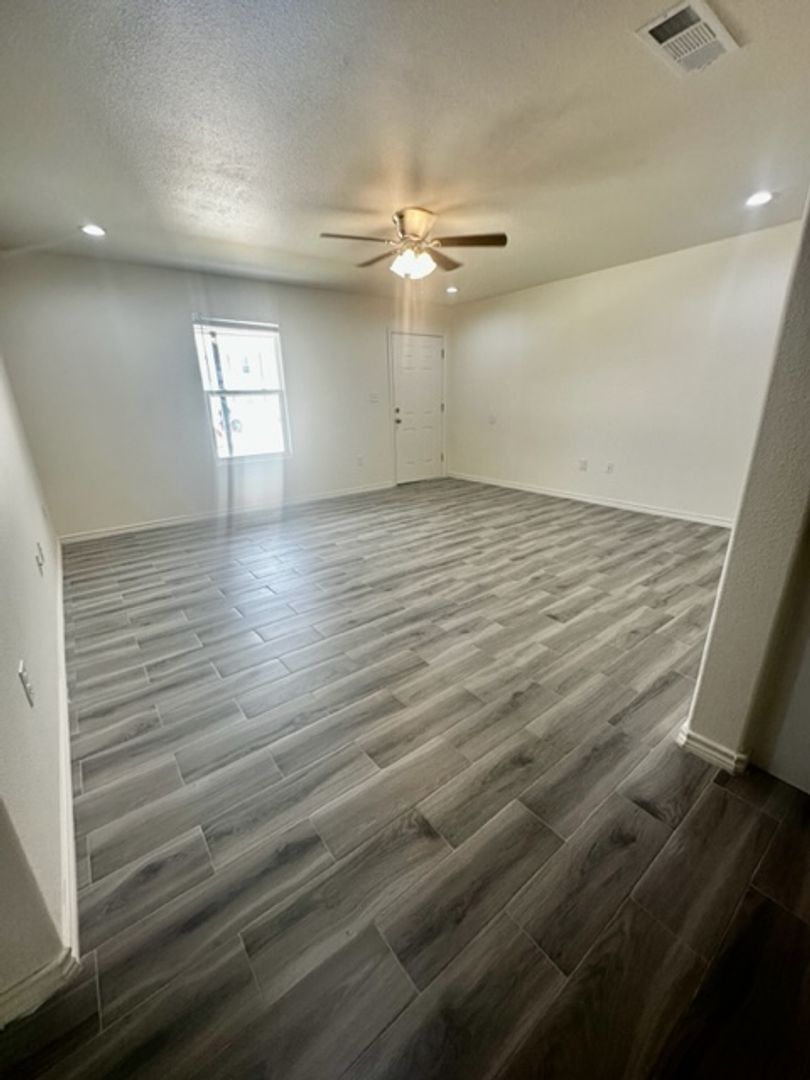 Port Arthur Apartment: 3030 Lake Arthur Dr