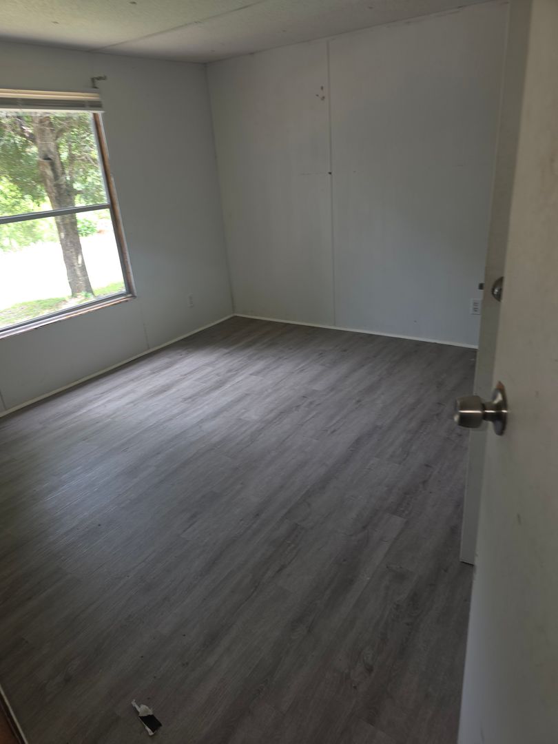Dothan Apartment: Sunrise Dr