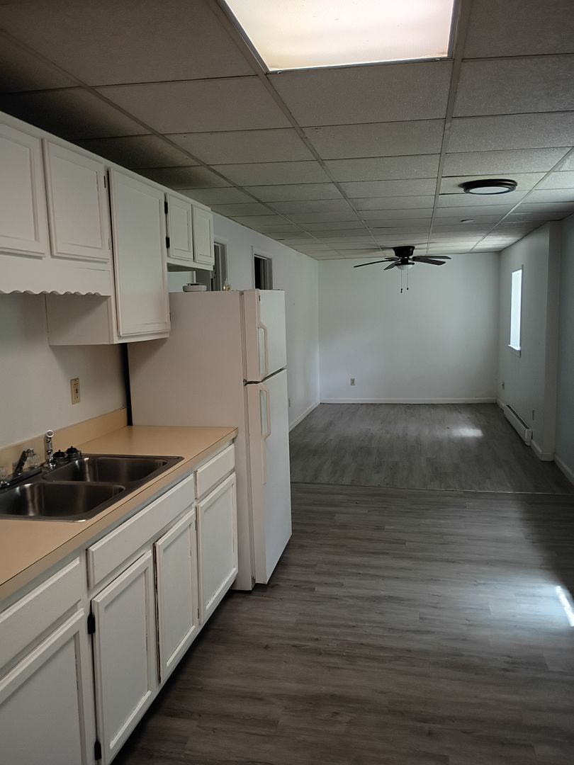 Thompsontown Apartment: Oakhurst Lane