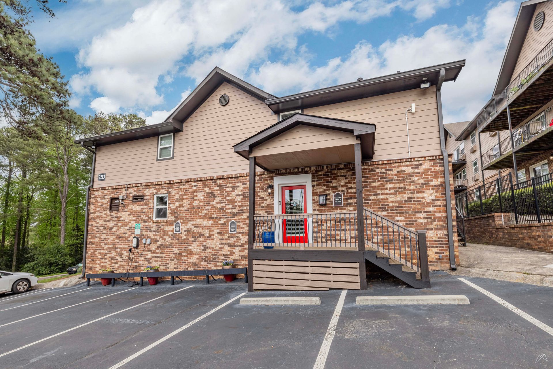 Atlanta Apartment: 2213 Briarcliff Road, NE