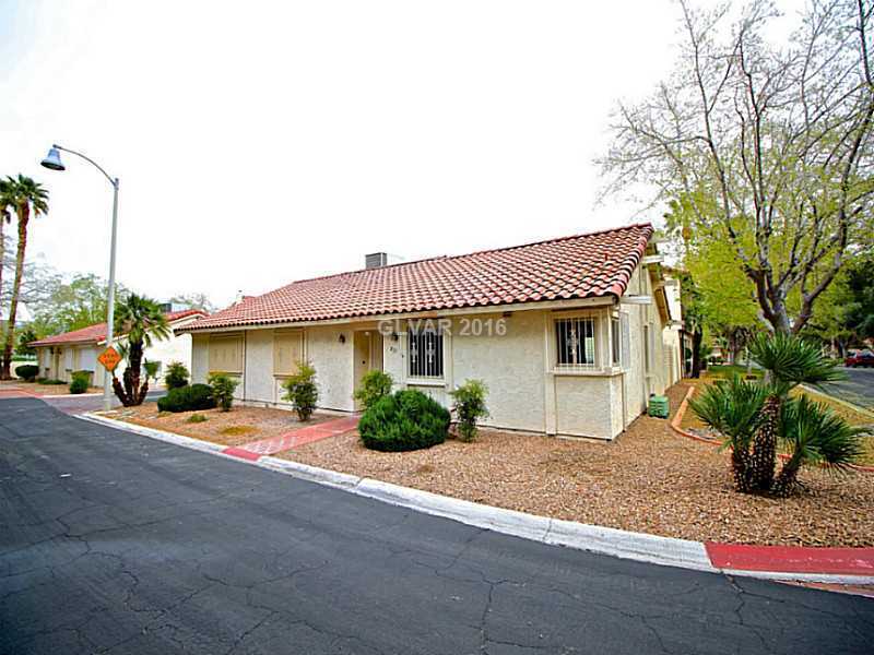 Las Vegas House: 833 Spyglass Ln.