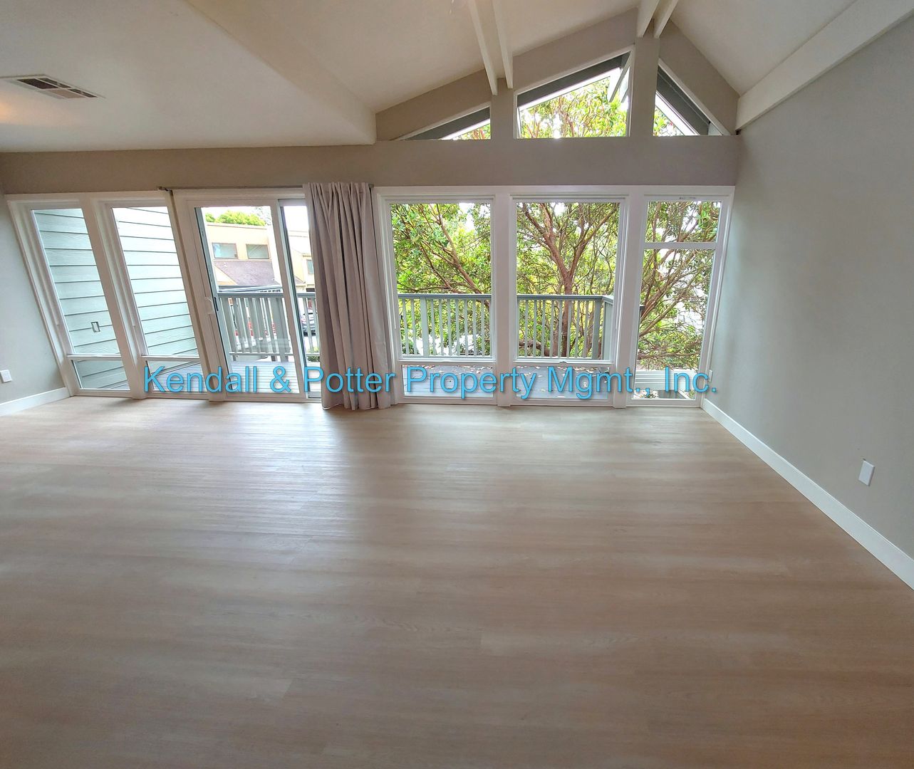 Aptos Apartment: 56-98 Seacliff Dr.