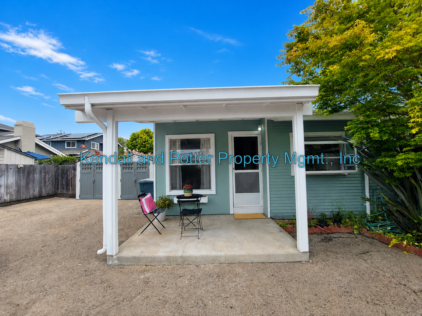 Capitola Apartment: 607 Capitola Ave.