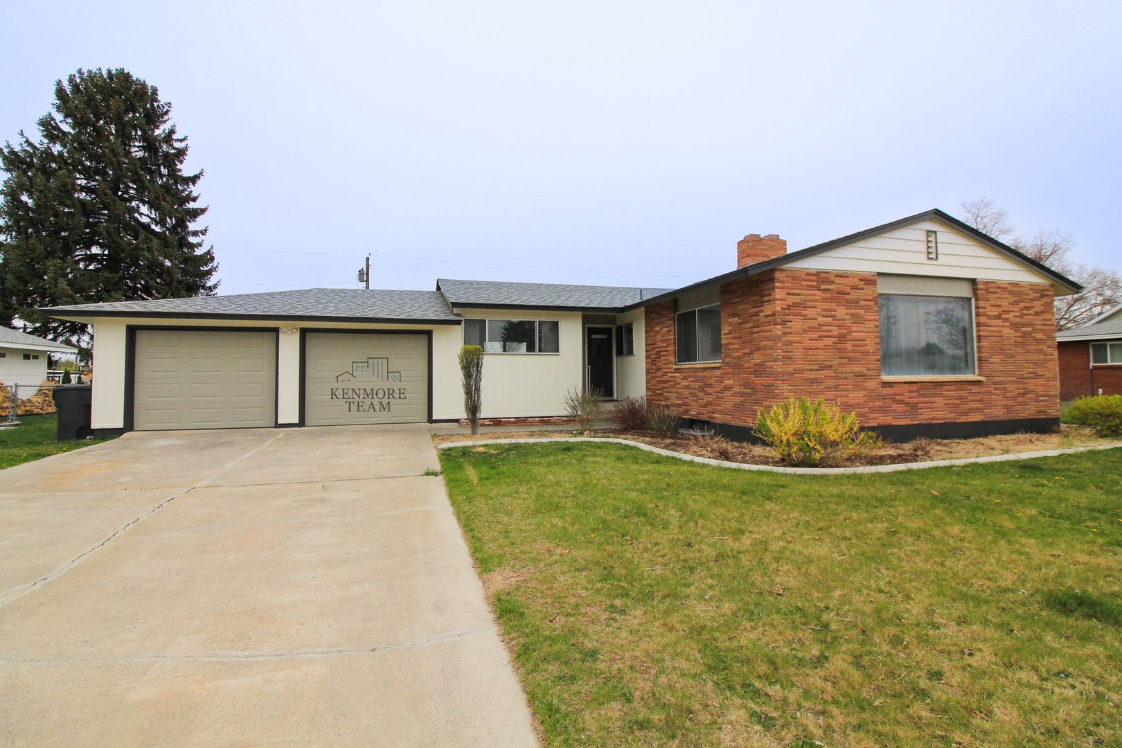 RICHLAND House: 1500 WOODBURY ST