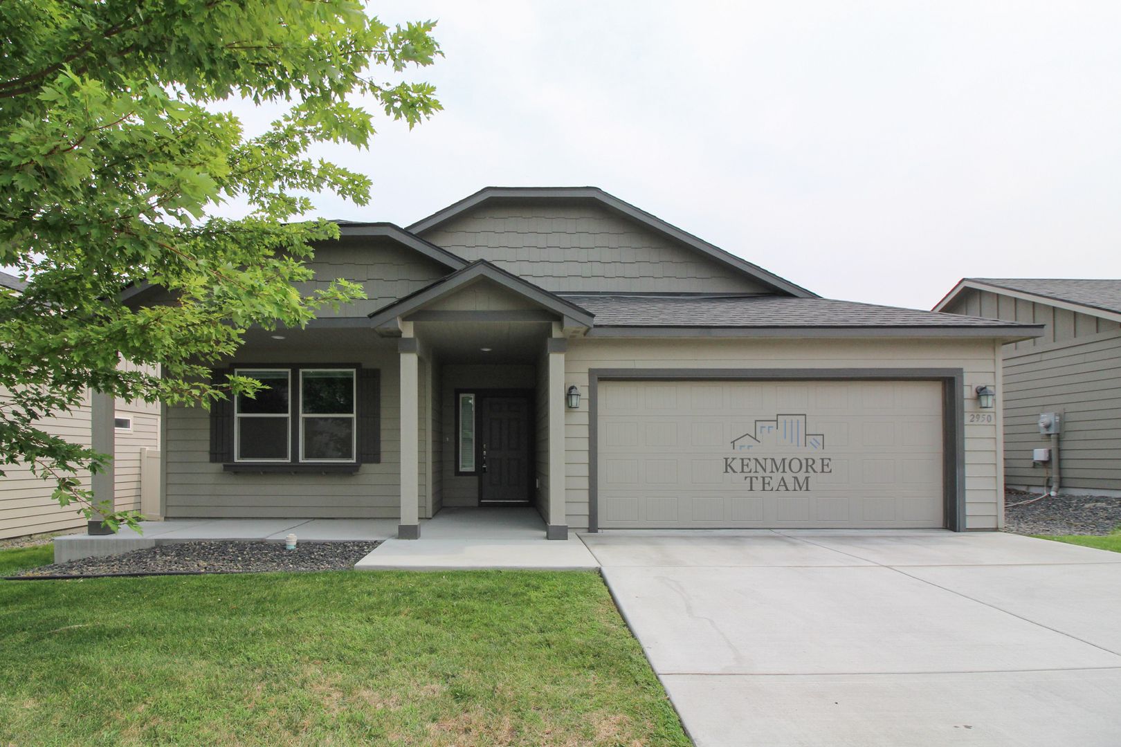RICHLAND House: 2950 WOODLAND PL
