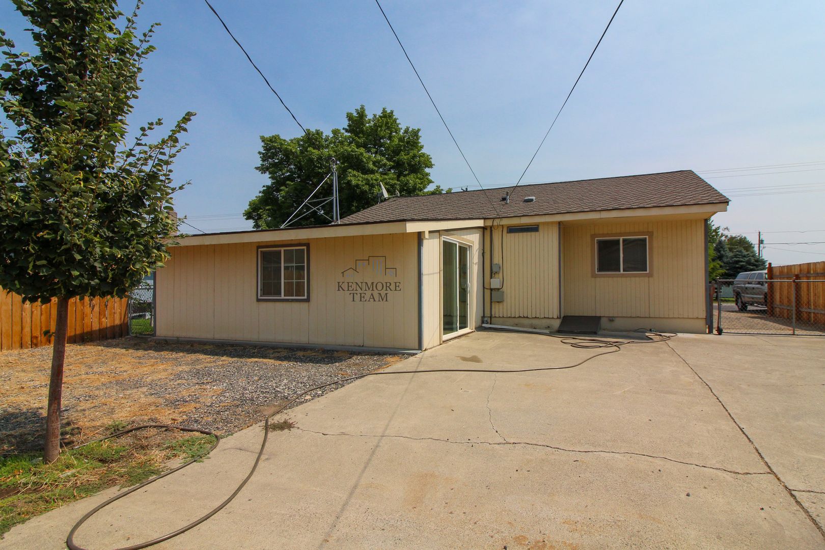 RICHLAND House: 1615 STEVENS DR
