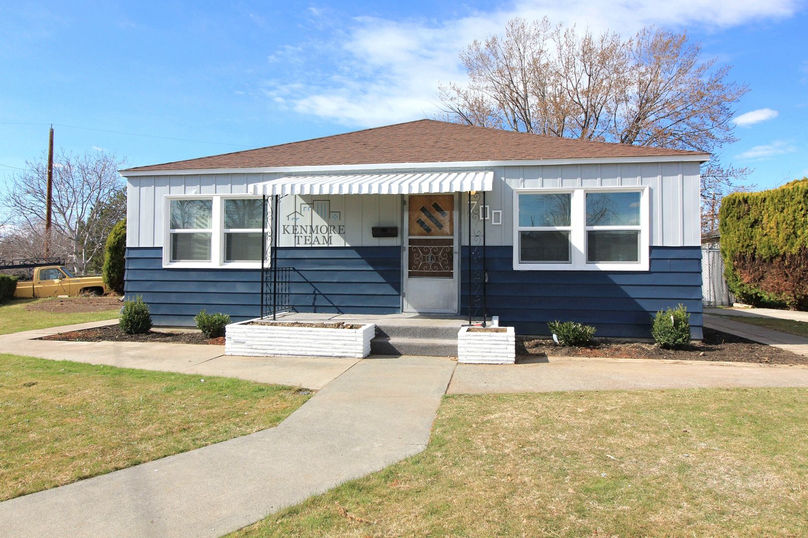 RICHLAND House: 700 ADAMS ST