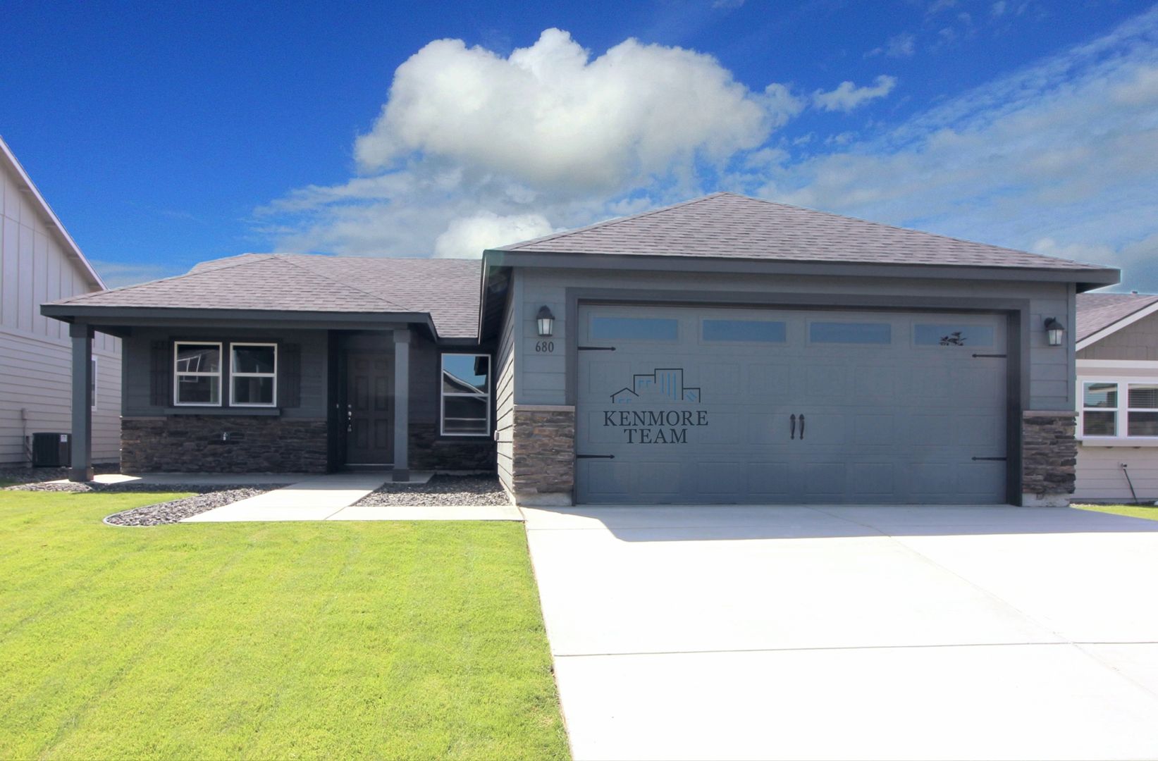 RICHLAND House: 680 MARYSVILLE WAY