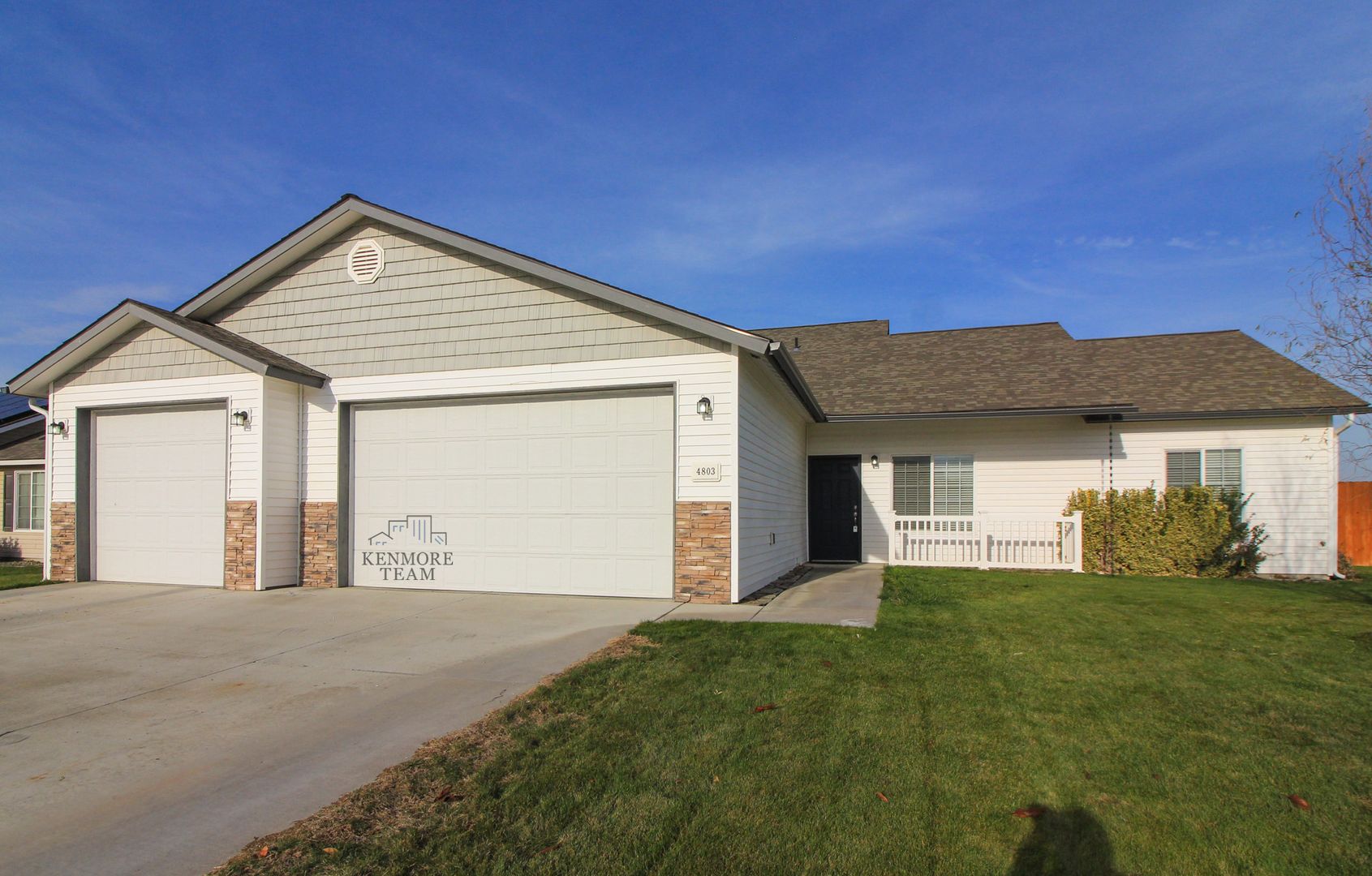 PASCO House: 4803 CATALONIA DR