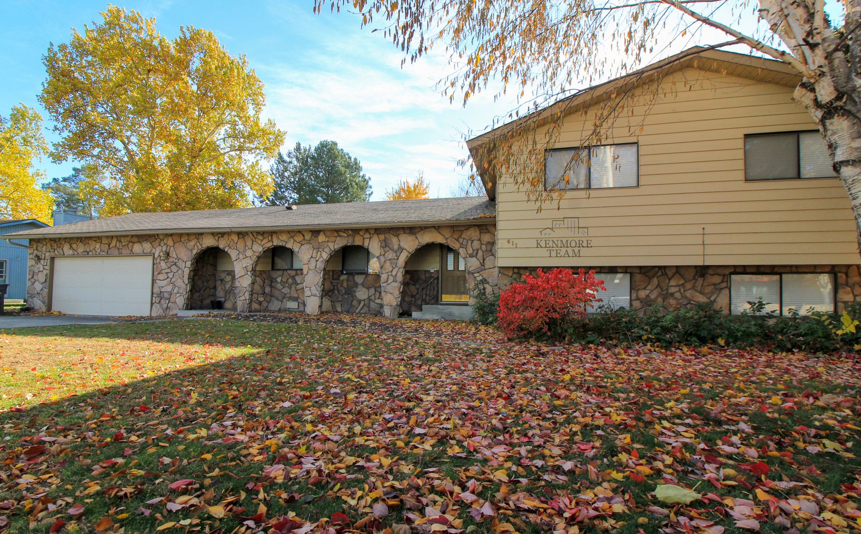 RICHLAND House: 411 SNYDER ST