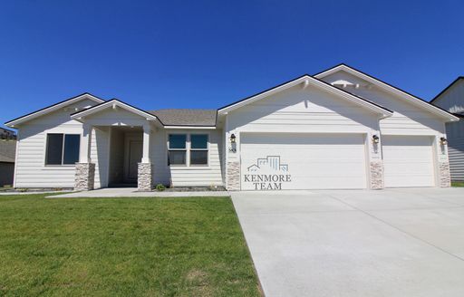 4 Bedroom, 2 Bath Home in South Kennewick – photo 1
