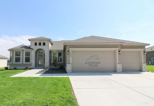 3 Bedroom, 2 Bath Home in Richland – photo 1