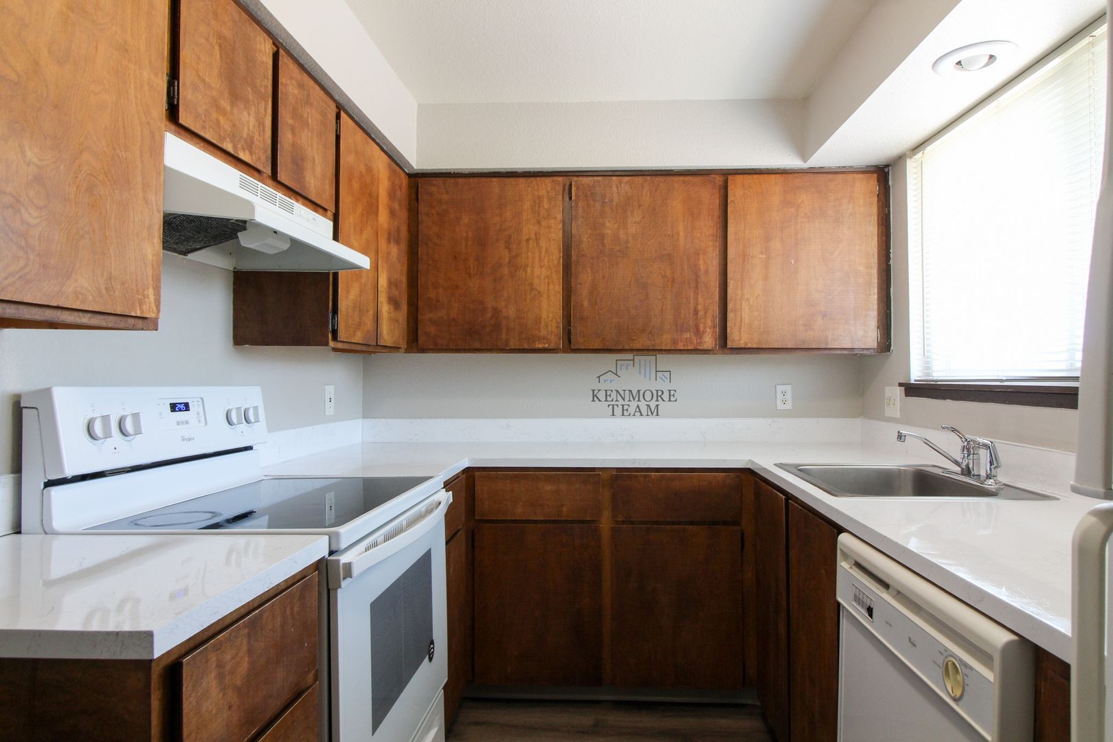 RICHLAND Apartment: 1912 GEORGE WASHINGTON WAY