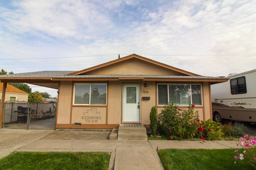 3 Bedroom, 1.5 Bathroom House in Central Richland – photo 1