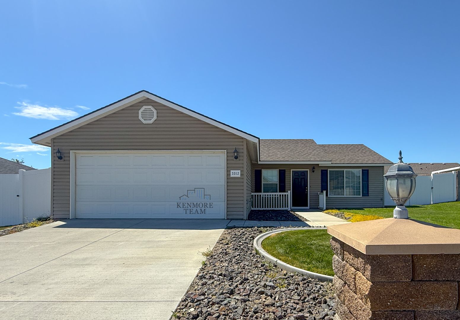 PASCO House: 3312 KEENELAND LN